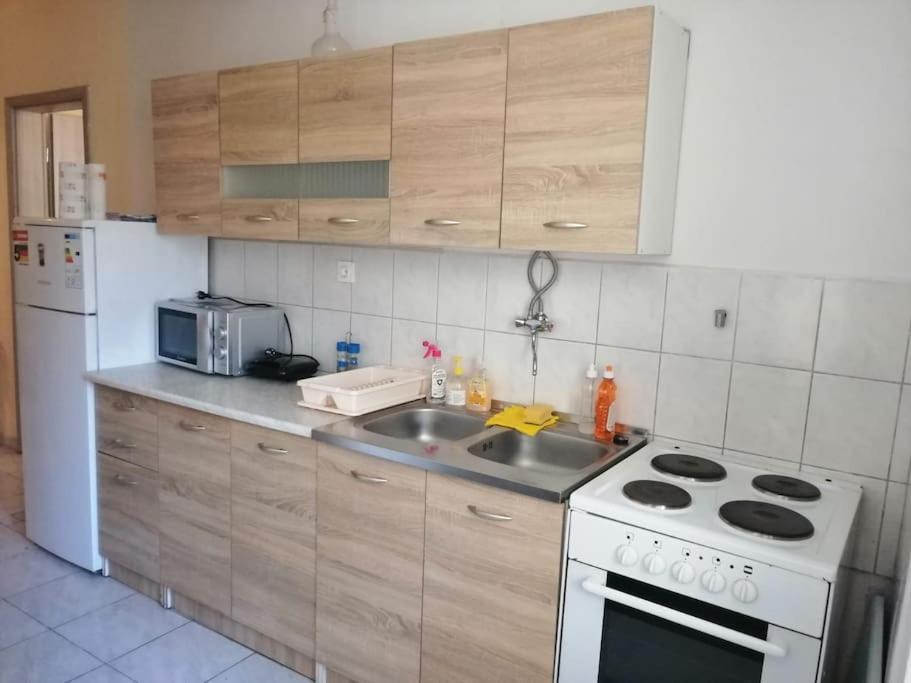 Apartment Micaela Pula Luaran gambar