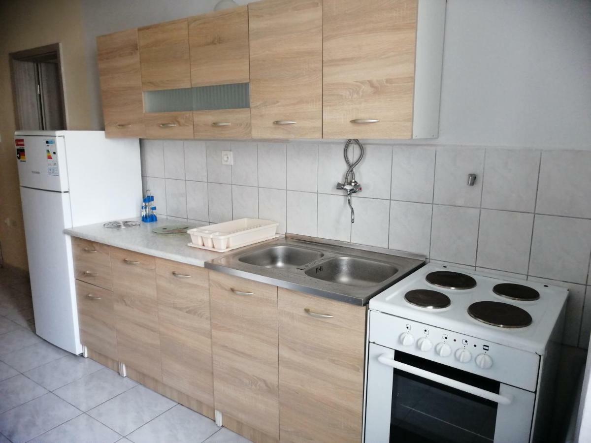 Apartment Micaela Pula Luaran gambar